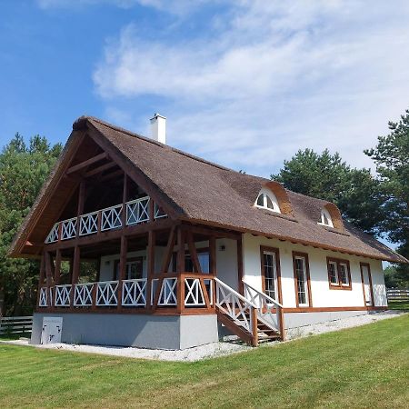 Villa Greyowka Dom Kryty Strzecha W Gardna Park Czysta Exterior foto
