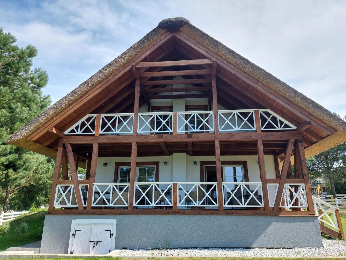 Villa Greyowka Dom Kryty Strzecha W Gardna Park Czysta Exterior foto